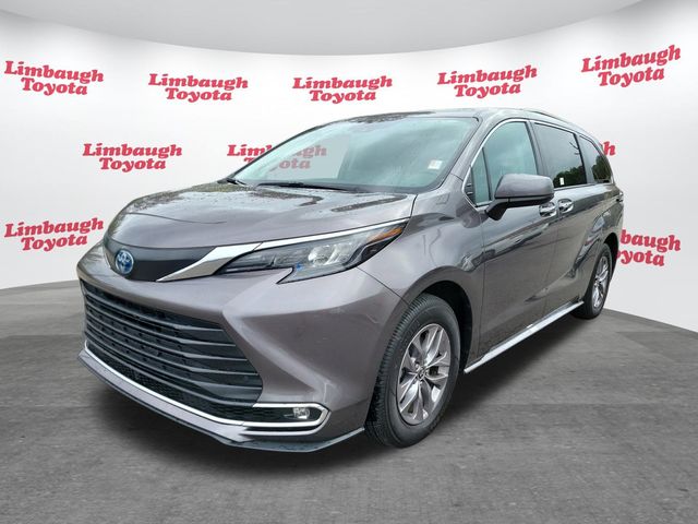 2024 Toyota Sienna XLE FWD 7-Passenger - 22938756 - 23