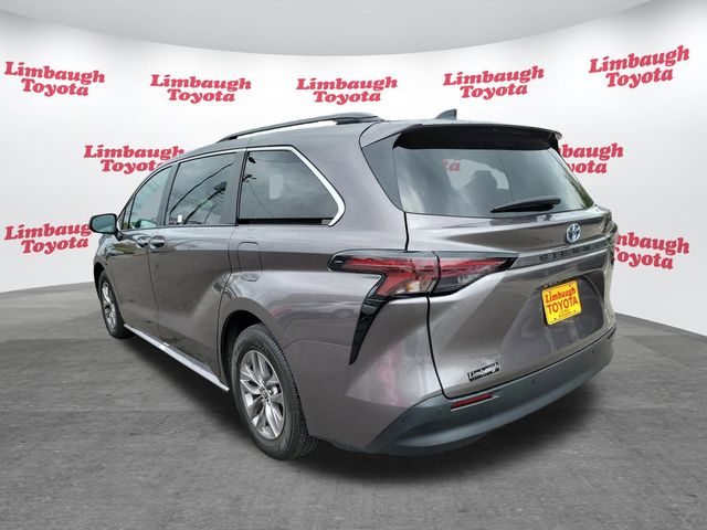 2024 Toyota Sienna XLE FWD 7-Passenger - 22938756 - 27