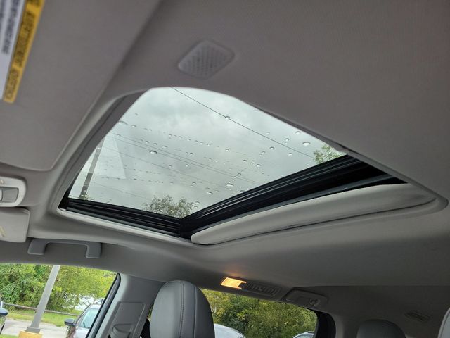 2024 Toyota Sienna XLE FWD 7-Passenger - 22938756 - 6