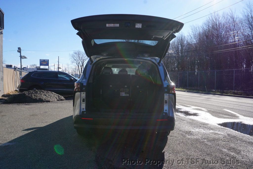 2024 Toyota Sienna XLE FWD 7-Passenger - 22964037 - 14