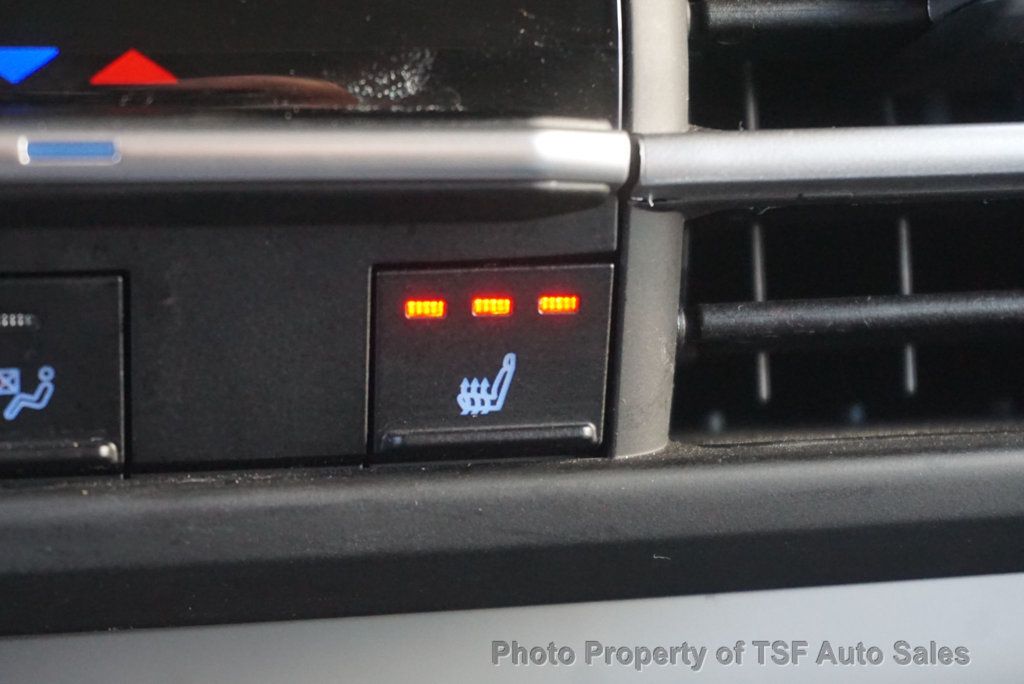 2024 Toyota Sienna XLE FWD 7-Passenger - 22964037 - 27