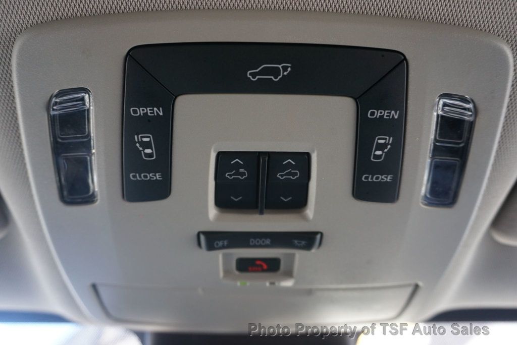 2024 Toyota Sienna XLE FWD 7-Passenger - 22964037 - 33