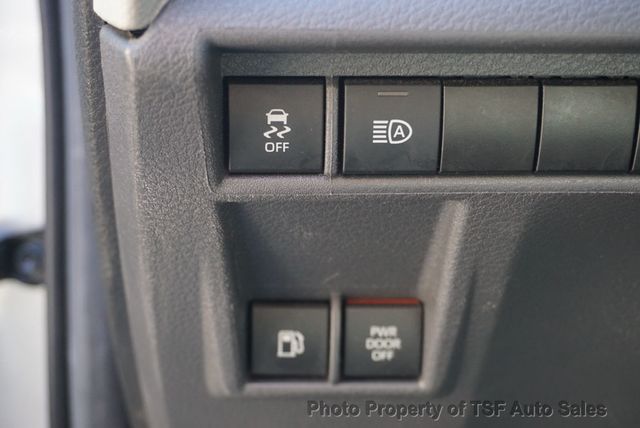 2024 Toyota Sienna XLE FWD 7-Passenger - 22964037 - 34