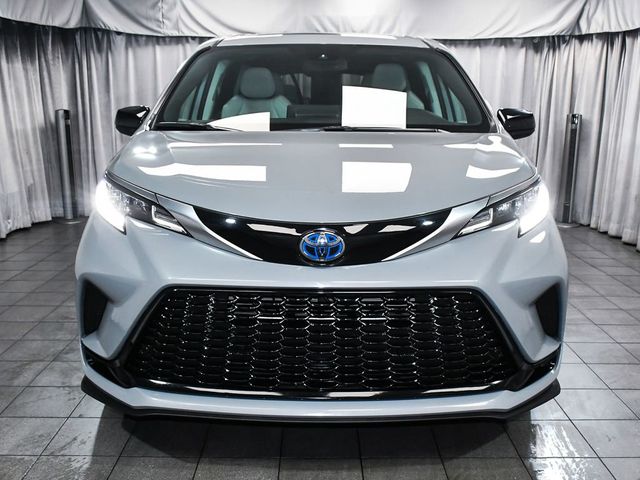 2024 Toyota Sienna XSE - 23003069 - 1