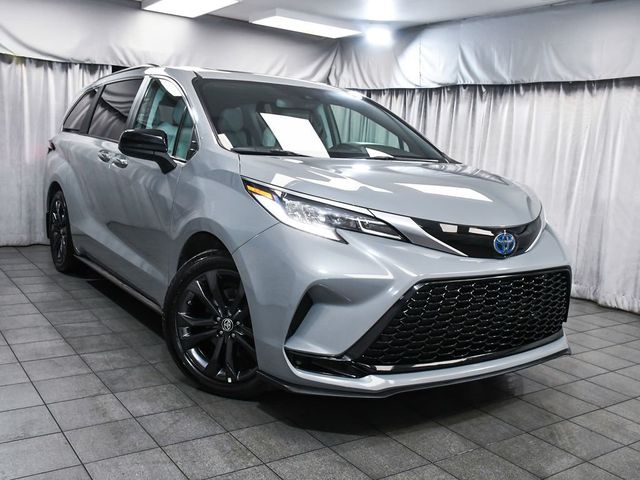 2024 Toyota Sienna XSE - 23003069 - 2