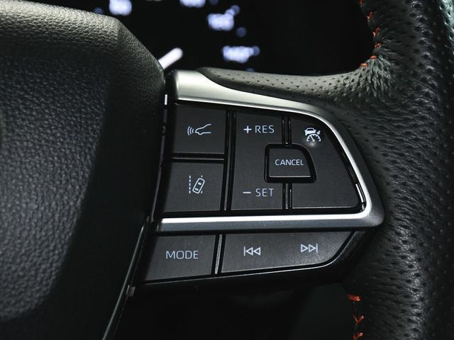 2024 Toyota Sienna XSE - 23003069 - 29