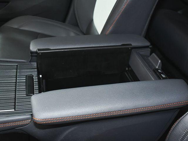2024 Toyota Sienna XSE - 23003069 - 36