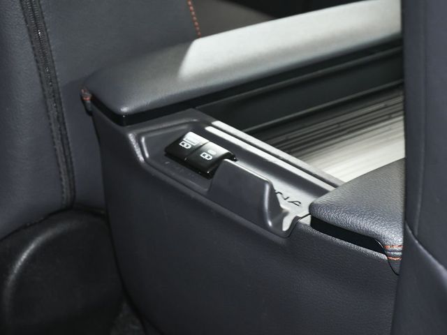 2024 Toyota Sienna XSE - 23003069 - 42