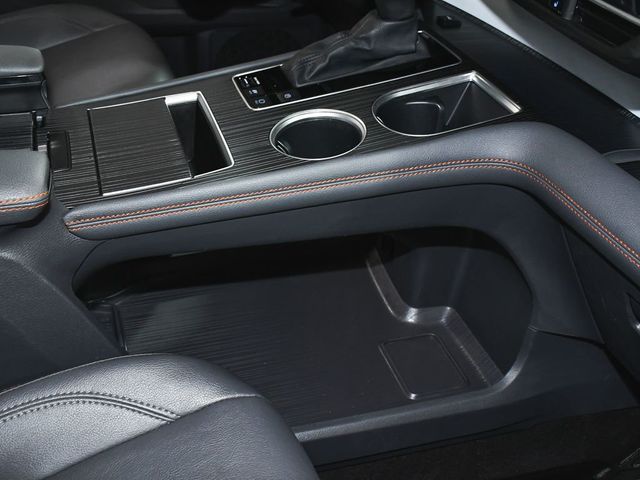 2024 Toyota Sienna XSE - 23003069 - 54