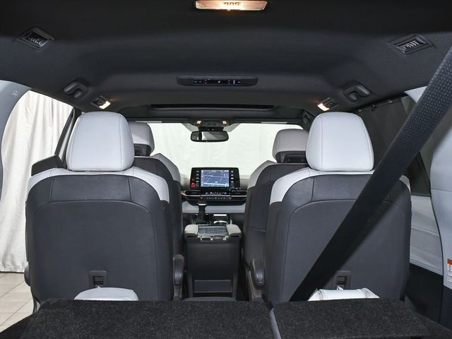 2024 Toyota Sienna XSE - 23003069 - 60