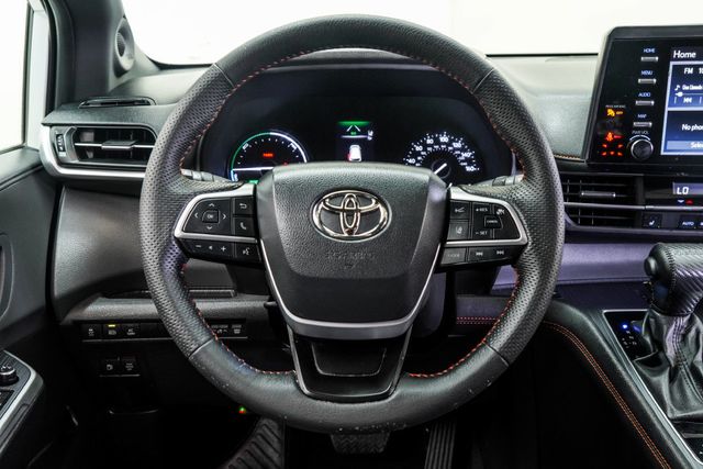 2024 Toyota Sienna XSE AWD 7-Passenger - 23084250 - 21