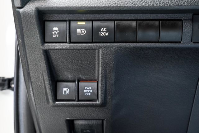 2024 Toyota Sienna XSE AWD 7-Passenger - 23084250 - 38