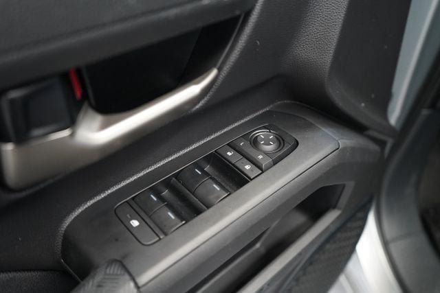 2024 Toyota Tacoma SR5 - 23076236 - 9