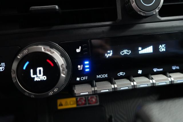 2024 Toyota Tacoma SR5 - 23076236 - 32