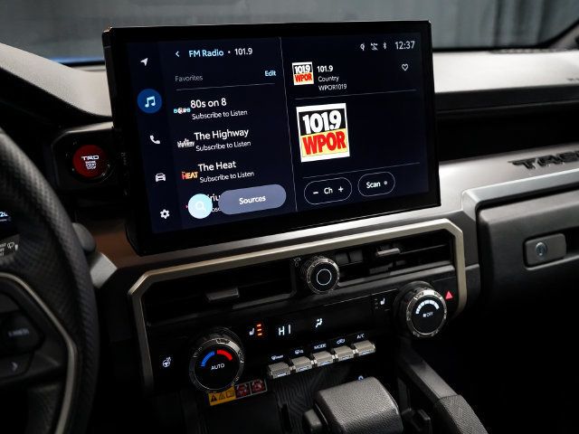 2024 Toyota Tacoma TRD Off Road - 23100728 - 28