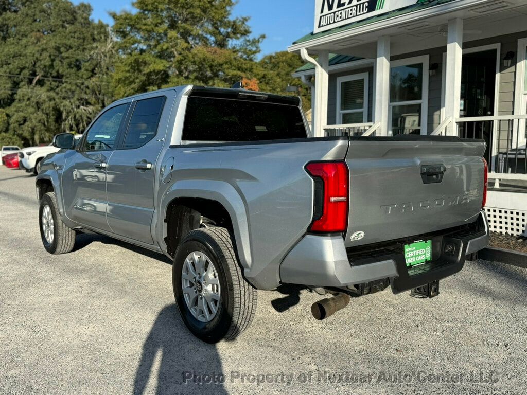 2024 Toyota Tacoma SR5 photo 3