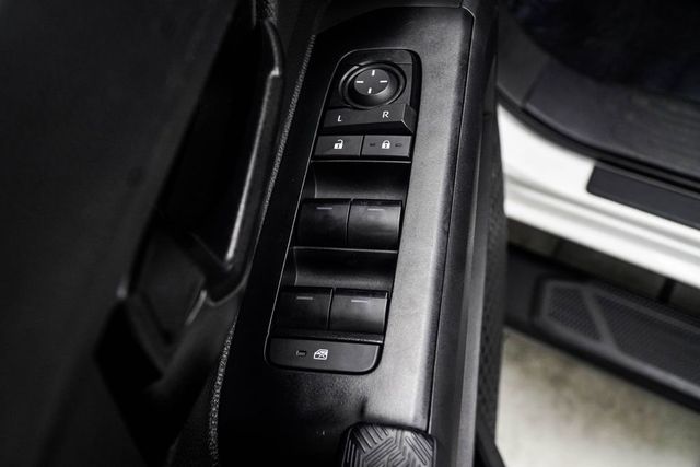 2024 Toyota Tacoma 2WD SR5 Double Cab 5' Bed Automatic - 23064116 - 33