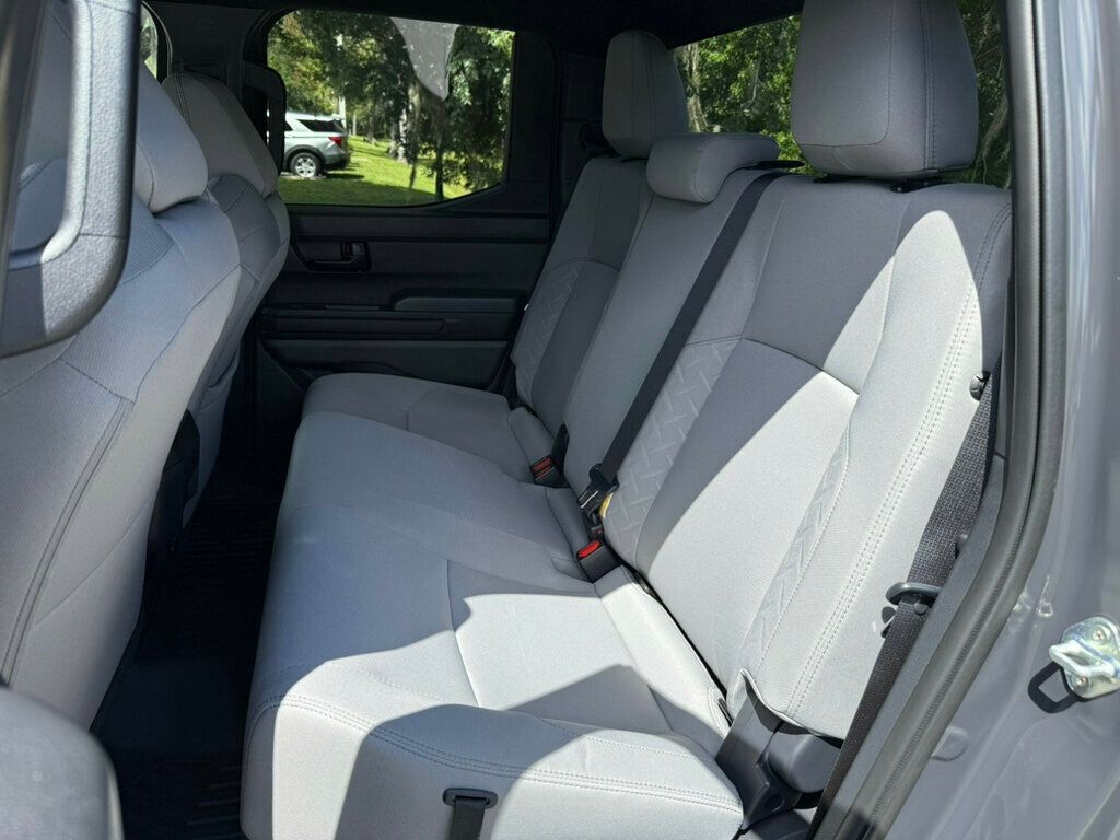 2024 Toyota Tacoma SR5 Double Cab photo 7