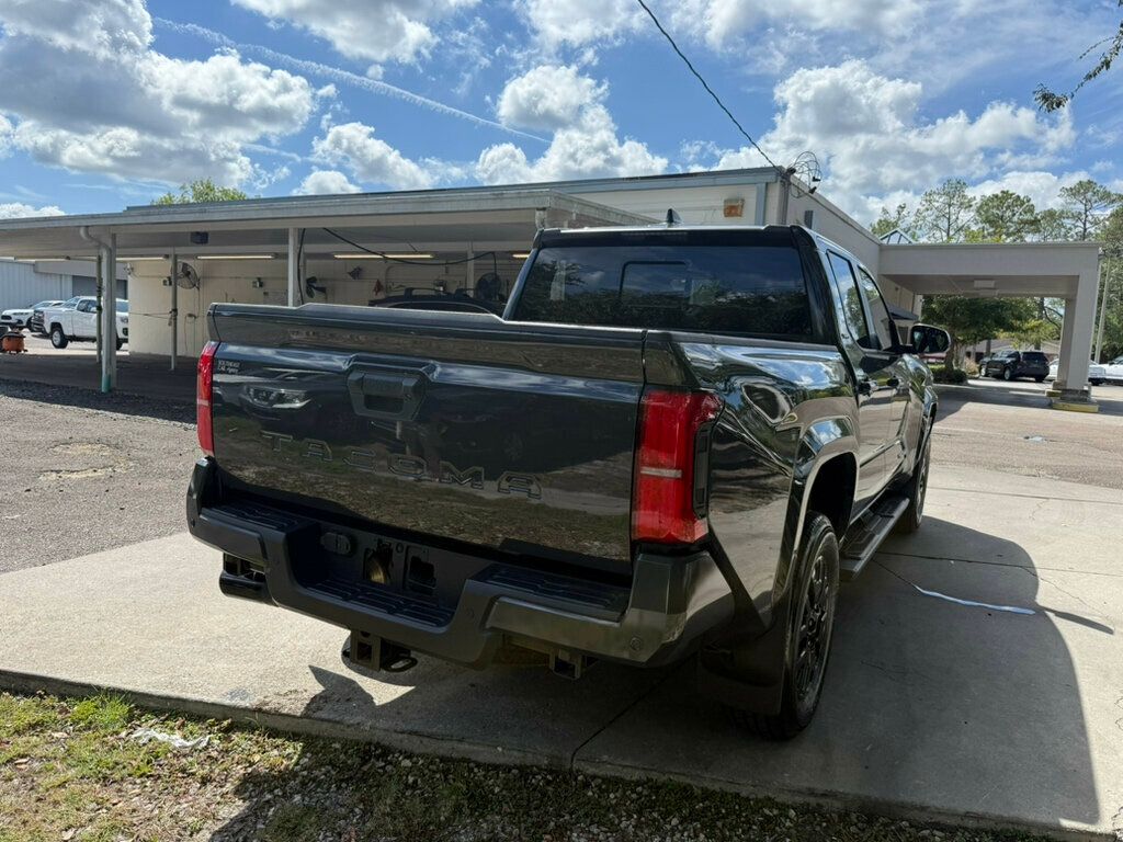 2024 Toyota Tacoma SR5 Double Cab photo 9
