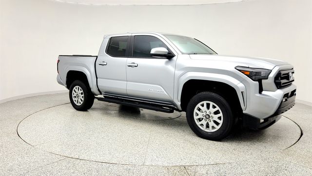 2024 Toyota Tacoma 2WD SR5 Double Cab 5' Bed Automatic w/ Black Oval Tube Steps - 22994112 - 2