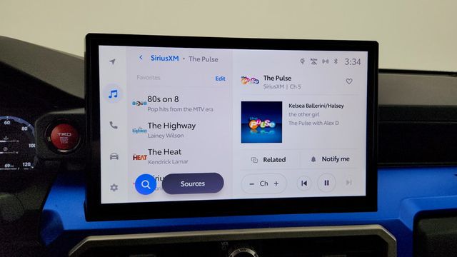 2024 Toyota Tacoma 2WD TRD Sport Double Cab 5' Bed Automatic w/Upgrade Pkg, Xseries - 22946717 - 17