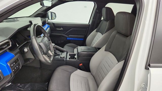 2024 Toyota Tacoma 2WD TRD Sport Double Cab 5' Bed Automatic w/Upgrade Pkg, Xseries - 22946717 - 8