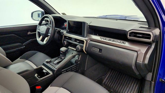 2024 Toyota Tacoma 2WD TRD Sport Double Cab 6' Bed Automatic w/ Predator Steps - 23025776 - 23