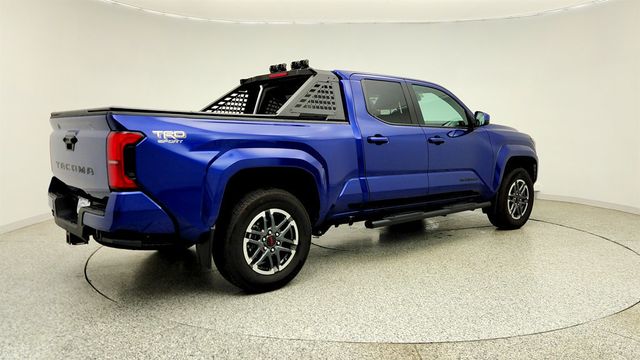 2024 Toyota Tacoma 2WD TRD Sport Double Cab 6' Bed Automatic w/ Predator Steps - 23025776 - 4