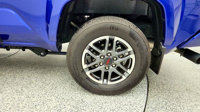 2024 Toyota Tacoma 2WD TRD Sport Double Cab 6' Bed Automatic w/ Predator Steps - 23025776 - 8