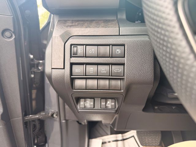 2024 Toyota Tacoma 4WD LIMITED 4WD (SPRAY IN BED LINER $575 VALUE) - 23038829 - 5