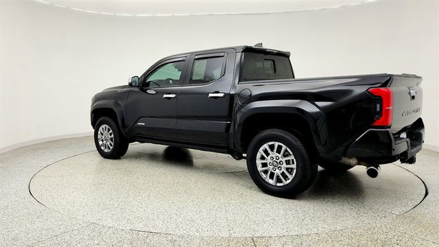 2024 Toyota Tacoma 4WD Limited Double Cab 5' Bed Automatic - 23059694 - 7