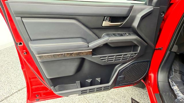 2024 Toyota Tacoma 4WD Limited Double Cab 5' Bed Automatic - 22965604 - 9