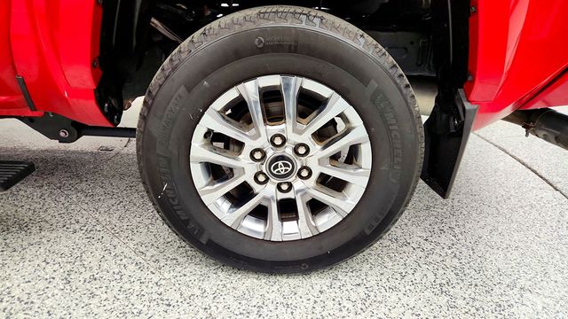 2024 Toyota Tacoma 4WD Limited Double Cab 5' Bed Automatic - 22965604 - 8