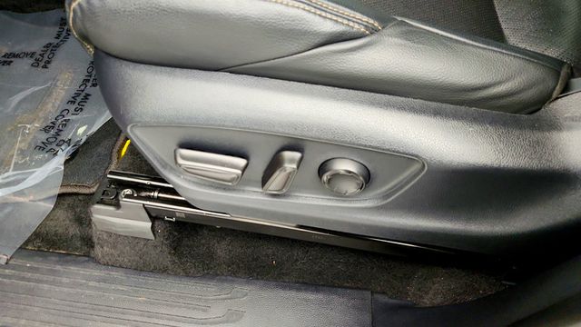 2024 Toyota Tacoma 4WD Limited Double Cab 5' Bed Automatic with Adaptive Variable Susp. - 22965604 - 10