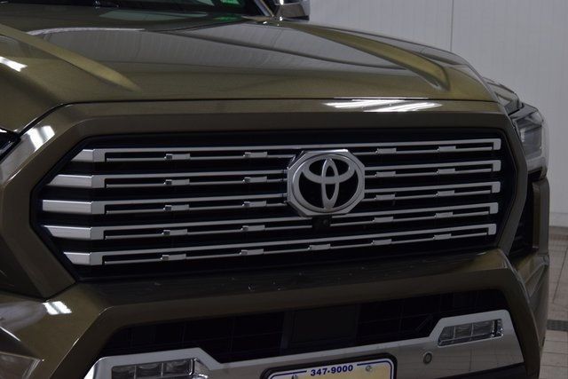 2024 Toyota Tacoma 4WD Limited Hybrid Double Cab 5' Bed Automatic - 22942842 - 10