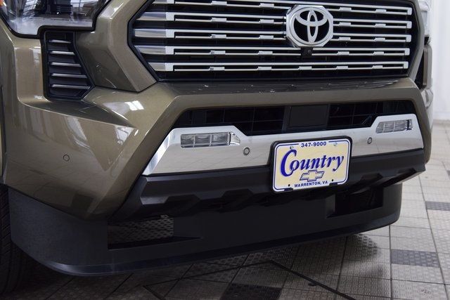 2024 Toyota Tacoma 4WD Limited Hybrid Double Cab 5' Bed Automatic - 22942842 - 12