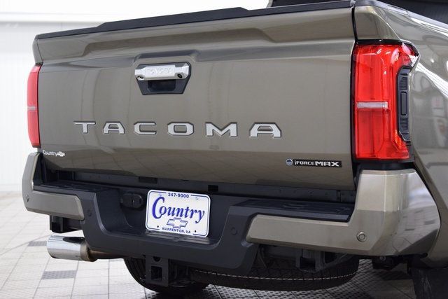 2024 Toyota Tacoma 4WD Limited Hybrid Double Cab 5' Bed Automatic - 22942842 - 21