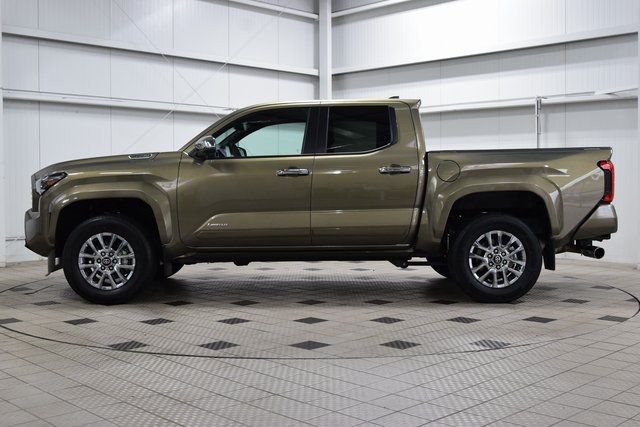 2024 Toyota Tacoma 4WD Limited Hybrid Double Cab 5' Bed Automatic - 22942842 - 3