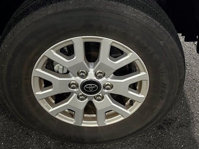 2024 Toyota Tacoma 4WD SR5 Double Cab 5' Bed Automatic - 23096006 - 8