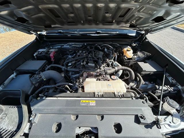 2024 Toyota Tacoma 4WD SR5 Double Cab 5' Bed Automatic - 23020114 - 9