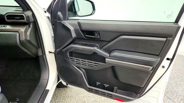 2024 Toyota Tacoma 4WD SR5 Double Cab 5' Bed Automatic w/ Heated Front Seats - 23012914 - 24