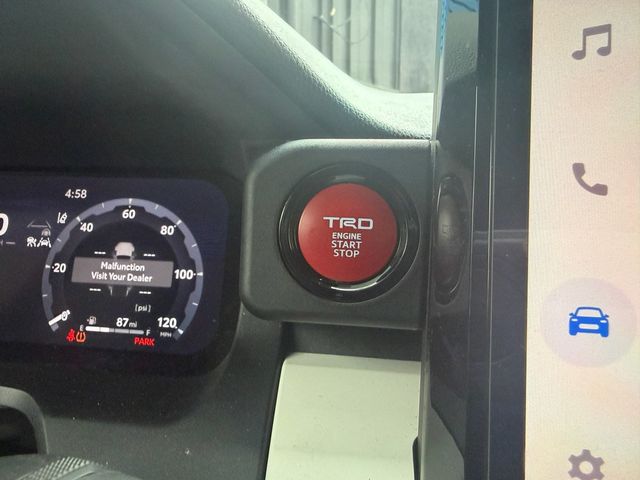2024 Toyota Tacoma 4WD TRD OFF-ROAD - 23091075 - 17