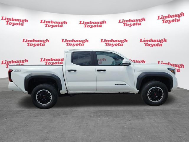 2024 Toyota Tacoma 4WD TRD Off-Road - 23011516 - 19