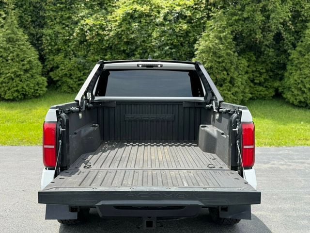 2024 Toyota Tacoma 4WD TRD Off Road Double Cab 5' Bed Automatic - 23036689 - 9