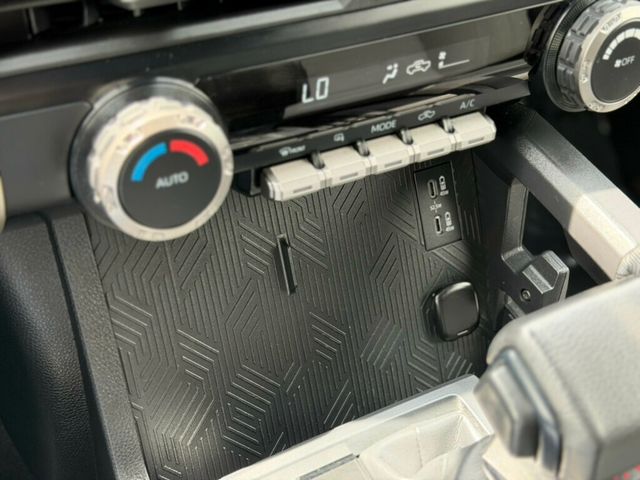 2024 Toyota Tacoma 4WD TRD Off Road Double Cab 5' Bed Automatic - 23036689 - 35