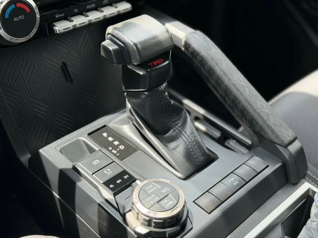 2024 Toyota Tacoma 4WD TRD Off Road Double Cab 5' Bed Automatic - 23036689 - 36