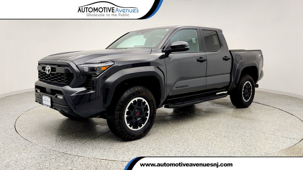 2024 Toyota Tacoma 4WD TRD Off Road Double Cab 5' Bed Automatic - 23007589 | Video 1