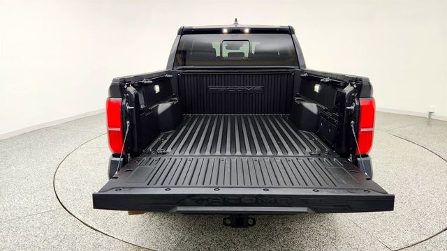 2024 Toyota Tacoma 4WD TRD Off Road Double Cab 5' Bed Automatic - 23007589 - 21