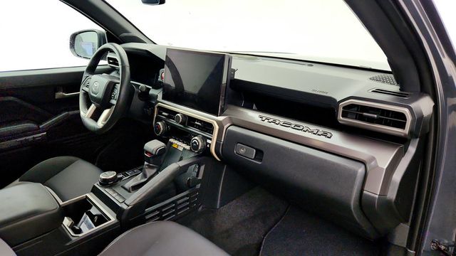 2024 Toyota Tacoma 4WD TRD Off Road Double Cab 5' Bed Automatic - 23007589 - 24