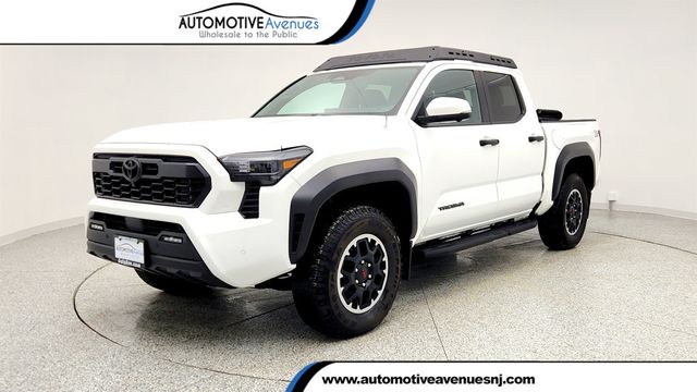 2024 Toyota Tacoma 4WD TRD Off Road Double Cab 5' Bed Automatic w/ Premium Package, DSM - 22979655 - 0